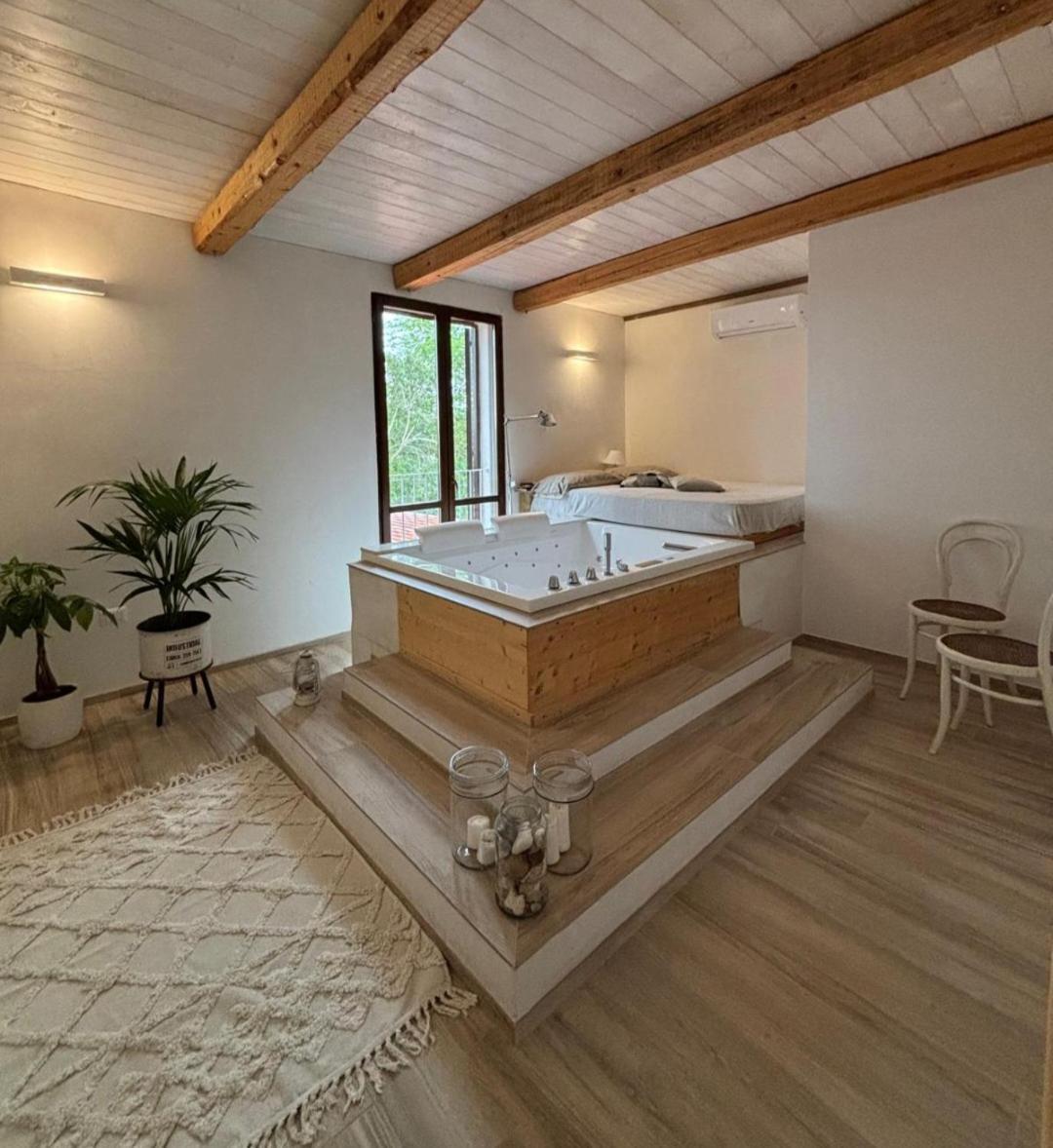 Masseria Incantamento Suite Bouganville Latiano Luaran gambar